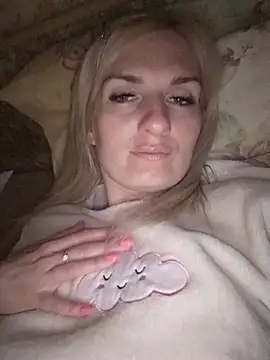 MartaHaze online show from May 30, 2026, 8:25 pm