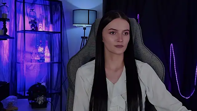 Snapshot of StellaCrowe chatting on May 16, 2026, 2:49 pm StellaCrowe online show from May 16, 2026, 2:49 pm