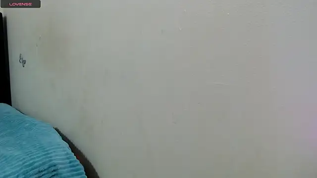 LUCYXS1 online show from June 18, 2026, 11:59 am