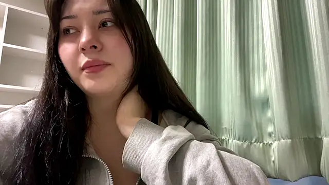 Snapshot of Sonata_Asky chatting on May 31, 2026, 8:20 am Sonata Asky online show from May 31, 2026, 8:20 am