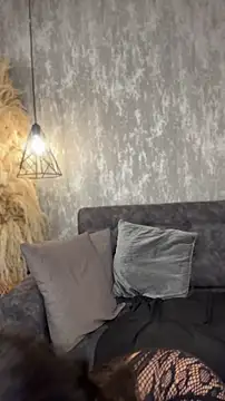 Laurent Milf online show from June 9, 2026, 8:43 pm