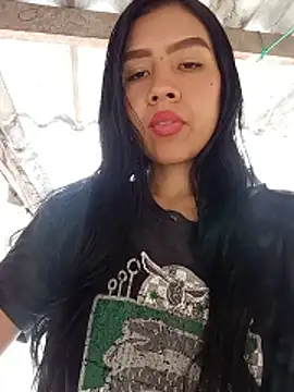 Snapshot of madiison_hot chatting on May 23, 2026, 2:27 pm madiison hot online show from May 23, 2026, 2:27 pm