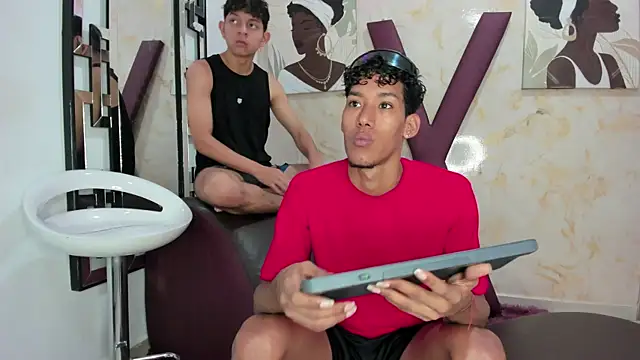 Snapshot of RED_BOYS_XXX chatting on May 19, 2026, 1:29 pm RED BOYS XXX online show from May 19, 2026, 1:29 pm