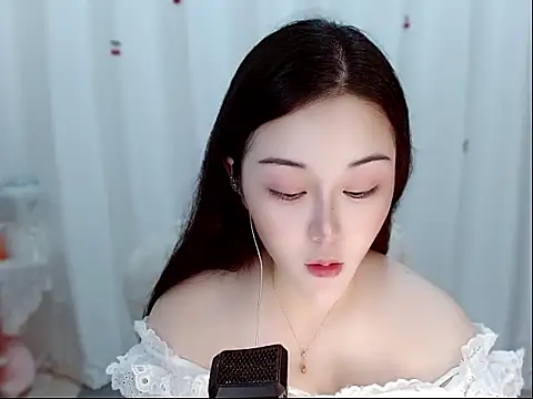 Snapshot of Amy-cnbaby chatting on May 25, 2026, 1:27 am Amy-cnbaby online show from May 25, 2026, 1:27 am