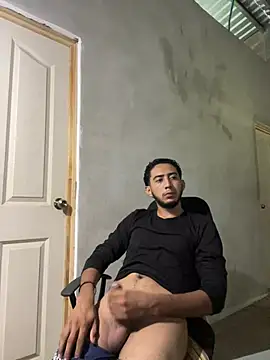 Snapshot of Kilmar_ss chatting on July 8, 2026, 2:07 pm Kilmar ss online show from July 8, 2026, 2:07 pm
