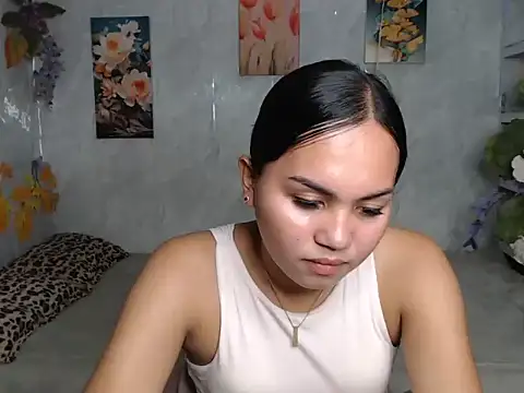 Snapshot of ur_asiankat chatting on August 9, 2026, 3:34 am ur asiankat online show from August 9, 2026, 3:34 am