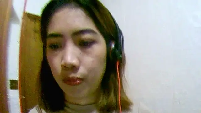 LeonieWiggains online show from May 5, 2026, 4:26 am