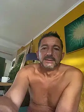 Snapshot of daddy3945 chatting on June 30, 2026, 7:19 am daddy3945 online show from June 30, 2026, 7:19 am