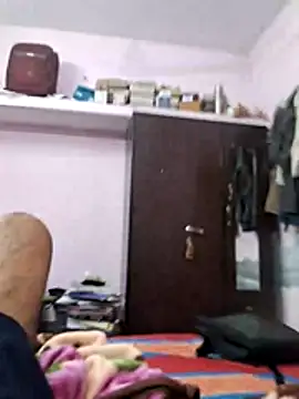 Snapshot of vickyoerhg chatting on May 14, 2026, 4:53 am vickyoerhg online show from May 14, 2026, 4:53 am