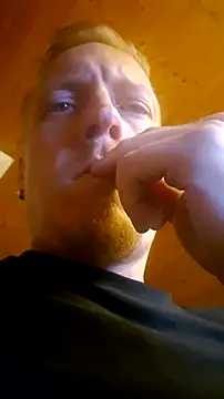 Kingclit1998 online show from May 8, 2026, 1:09 am