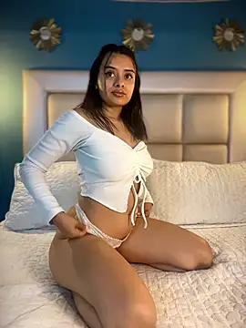 Snapshot of Ivonny_x chatting on June 12, 2026, 6:00 am Ivonny x online show from June 12, 2026, 6:00 am