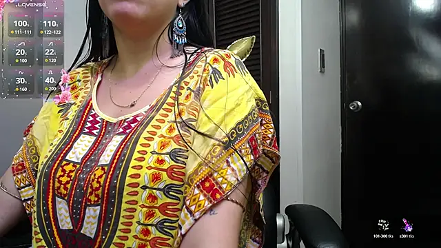  tamara priya  online show from May 15, 2026, 12:03 pm