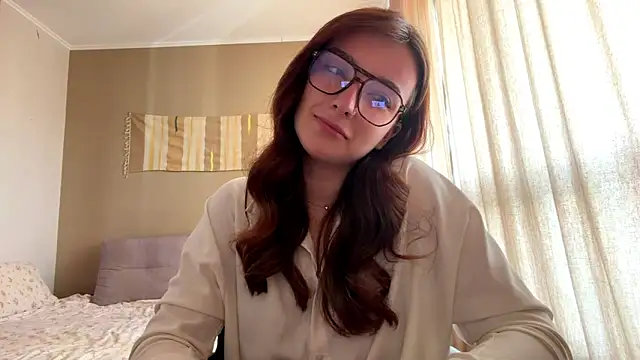 Stella Rass online show from May 14, 2026, 6:54 am