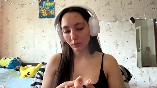 SheeringGape online show from May 23, 2026, 1:37 am