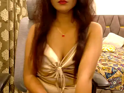 Snapshot of DR_Salini chatting on May 7, 2026, 4:10 pm DR Salini online show from May 7, 2026, 4:10 pm