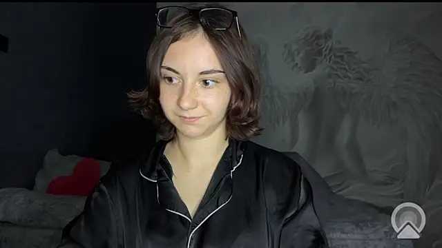 Snapshot of Amalia_Lambert_13 chatting on June 10, 2026, 10:11 pm Amalia Lambert 13 online show from June 10, 2026, 10:11 pm