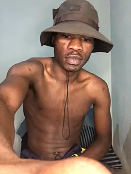 Snapshot of thandolezwe1 chatting on May 26, 2026, 8:29 pm thandolezwe1 online show from May 26, 2026, 8:29 pm
