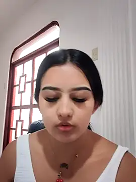 Snapshot of SCARLETVELVET_ chatting on July 2, 2026, 2:01 pm SCARLETVELVET online show from July 2, 2026, 2:01 pm