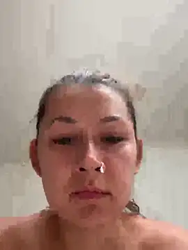 Baybeecakes online show from May 8, 2026, 3:32 am