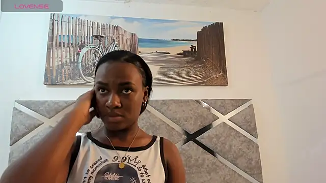 Alisson-Noa online show from August 3, 2026, 12:44 pm