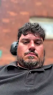 Snapshot of Madamebeton chatting on July 6, 2026, 5:48 pm Madamebeton online show from July 6, 2026, 5:48 pm