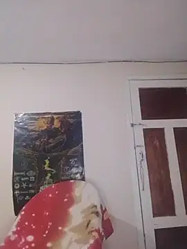 Liil bunny online show from June 26, 2026, 2:39 am