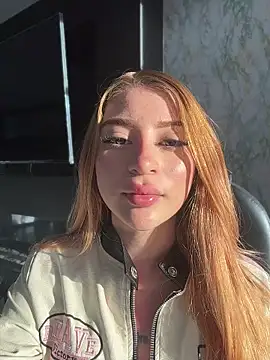Jessy Queen online show from June 1, 2026, 10:20 pm