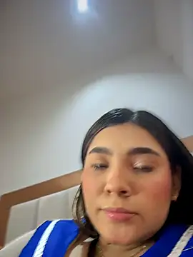 Snapshot of Mia_Rodriguezz_ chatting on May 20, 2026, 3:36 am Mia Rodriguezz online show from May 20, 2026, 3:36 am