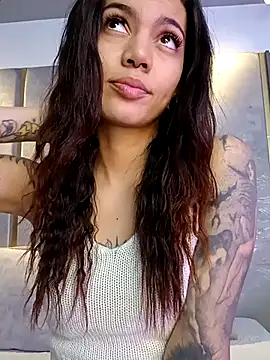 VeroJenkins  online show from June 30, 2026, 1:11 pm