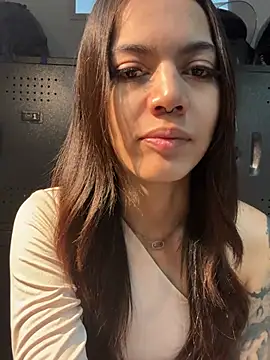 VeroJenkins  online show from June 25, 2026, 12:32 pm