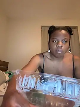 princesselizabeth online show from May 14, 2026, 2:52 am