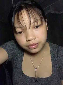 Snapshot of Cham-py chatting on May 10, 2026, 12:14 am Cham-py online show from May 10, 2026, 12:14 am