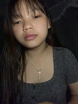 Snapshot of Cham-py chatting on May 9, 2026, 1:53 am Cham-py online show from May 9, 2026, 1:53 am