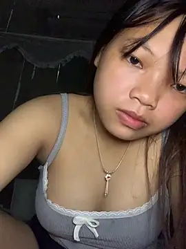 Snapshot of Cham-py chatting on May 23, 2026, 1:48 am Cham-py online show from May 23, 2026, 1:48 am