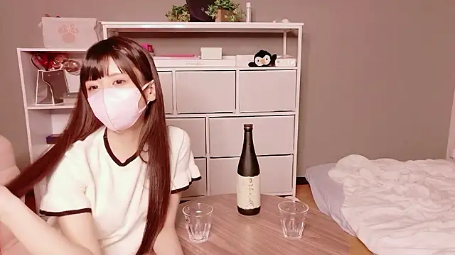 Snapshot of hina_mochi chatting on July 9, 2026, 1:10 pm hina mochi online show from July 9, 2026, 1:10 pm