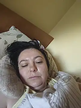 EmmaEmmy40 online show from May 23, 2026, 5:06 am