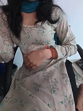 Snapshot of zoya_baby_ chatting on June 13, 2026, 8:12 am zoya baby online show from June 13, 2026, 8:12 am