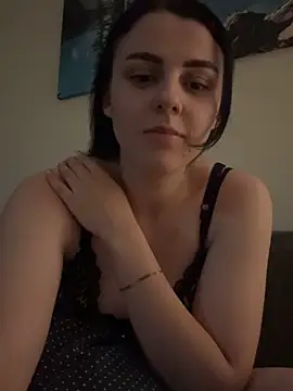 Snapshot of ema-emanuela chatting on June 4, 2026, 8:13 pm ema-emanuela online show from June 4, 2026, 8:13 pm