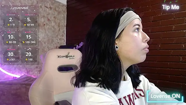 Snapshot of Abril_gap chatting on July 6, 2026, 11:39 am Abril gap online show from July 6, 2026, 11:39 am