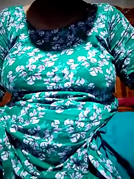 Snapshot of indian-couple9 chatting on May 31, 2026, 3:40 pm indian-couple9 online show from May 31, 2026, 3:40 pm