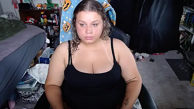 Snapshot of prettybabygurl04 chatting on May 13, 2026, 4:58 pm prettybabygurl04 online show from May 13, 2026, 4:58 pm