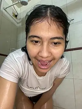 Xaannder online show from May 15, 2026, 1:58 am