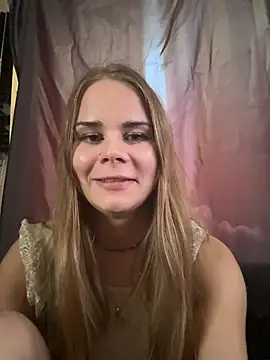 Snapshot of MaryMathews_ chatting on June 26, 2026, 1:11 am MaryMathews online show from June 26, 2026, 1:11 am