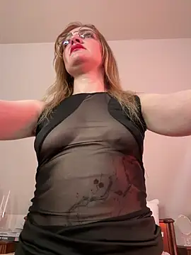 CherryChaos  online show from June 5, 2026, 6:52 am