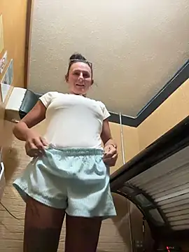 XoCcBaby online show from June 26, 2026, 5:41 pm