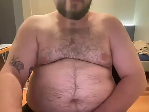 Snapshot of dirtyspitbearwhrrr chatting on June 15, 2026, 9:47 pm dirtyspitbearwhrrr online show from June 15, 2026, 9:47 pm