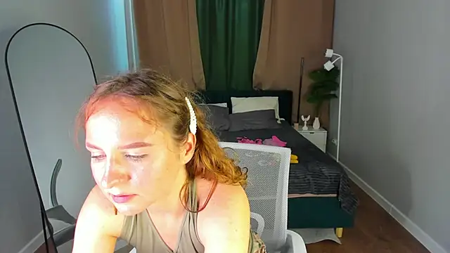 Snapshot of Vicki_Milles chatting on June 17, 2026, 9:08 am Vicki Milles online show from June 17, 2026, 9:08 am