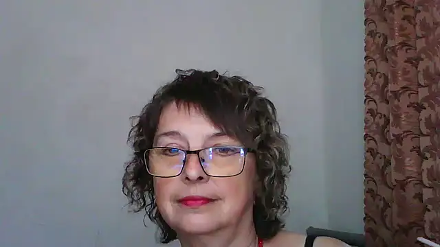 ElizabethGorden online show from June 10, 2026, 10:49 am