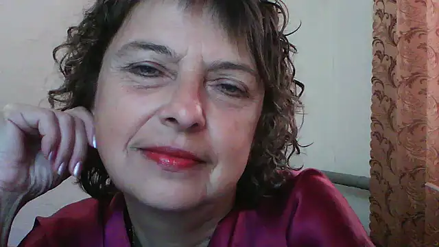 ElizabethGorden online show from May 29, 2026, 4:18 am