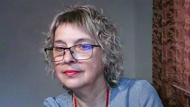 ElizabethGorden online show from June 12, 2026, 1:09 pm